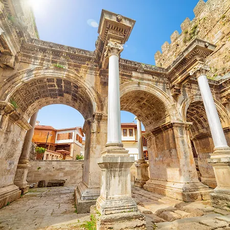 Kiana Kaleıçı-3